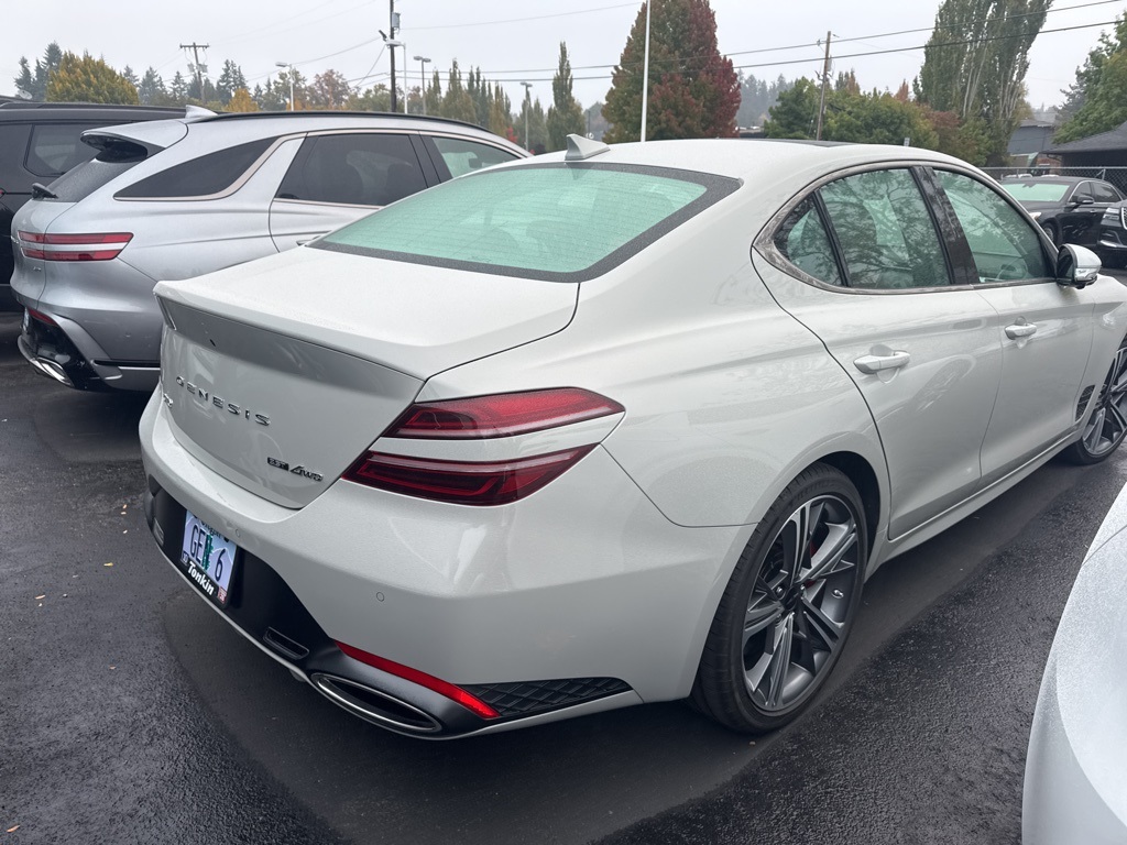 2025 Genesis G70 3.3T Sport Prestige photo 4