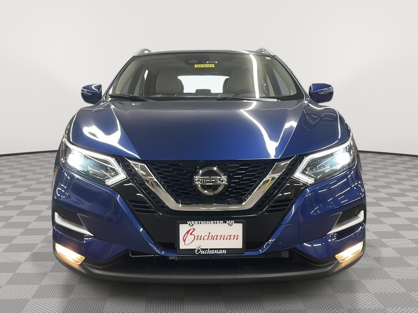 2021 Nissan Rogue Sport SL photo 2