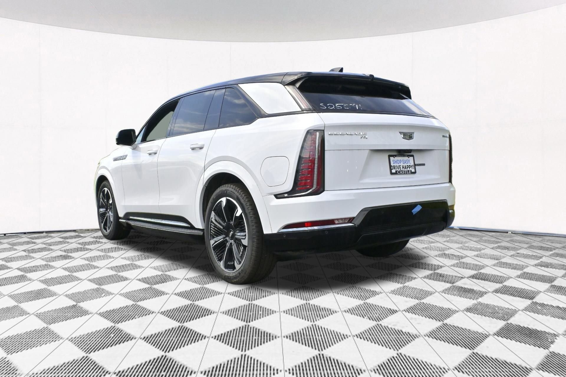 2025 Cadillac Escalade IQ Sport photo 14