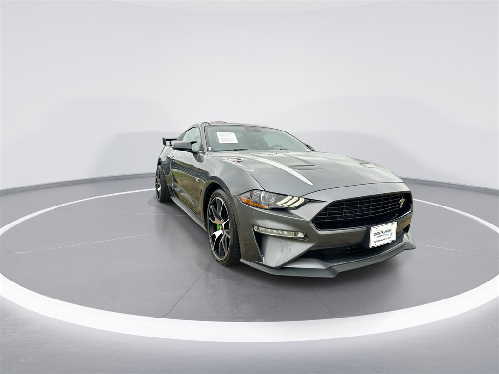 2021 Ford Mustang EcoBoost Premium photo 2