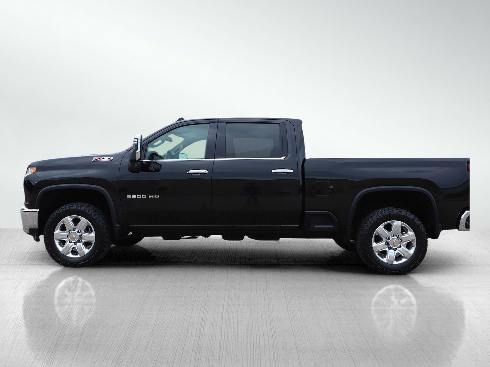 Used 2022 Chevrolet Silverado 3500HD LTZ with VIN 1GC4YUEY3NF107242 for sale in White Bear Lake, Minnesota