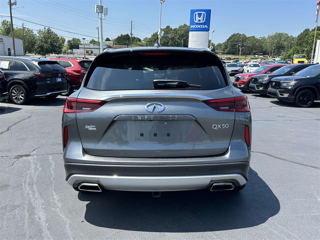 2019 Infiniti QX50 Essential photo 26