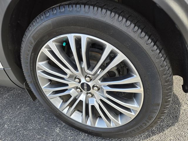 2016 Lincoln MKX Reserve photo 11