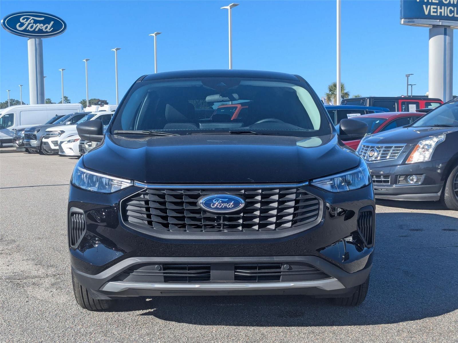 2026 Ford Escape Active photo 2