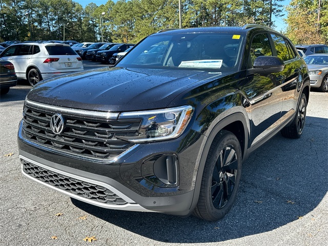 2026 Volkswagen Atlas Cross Sport SE Technology photo 3