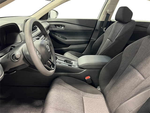 2025 Honda Accord LX photo 11