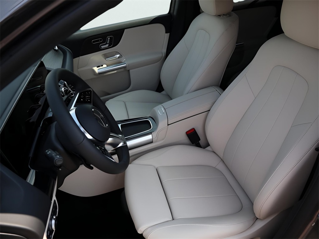 2026 Mercedes Benz GLA 250 4MATIC photo 27