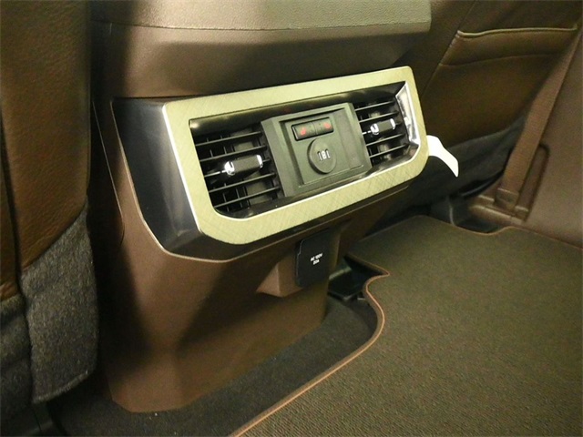 2025 Ford F-350 King Ranch photo 12