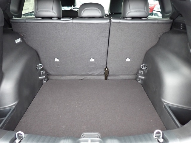 2026 Jeep Compass Limited Altitude photo 2