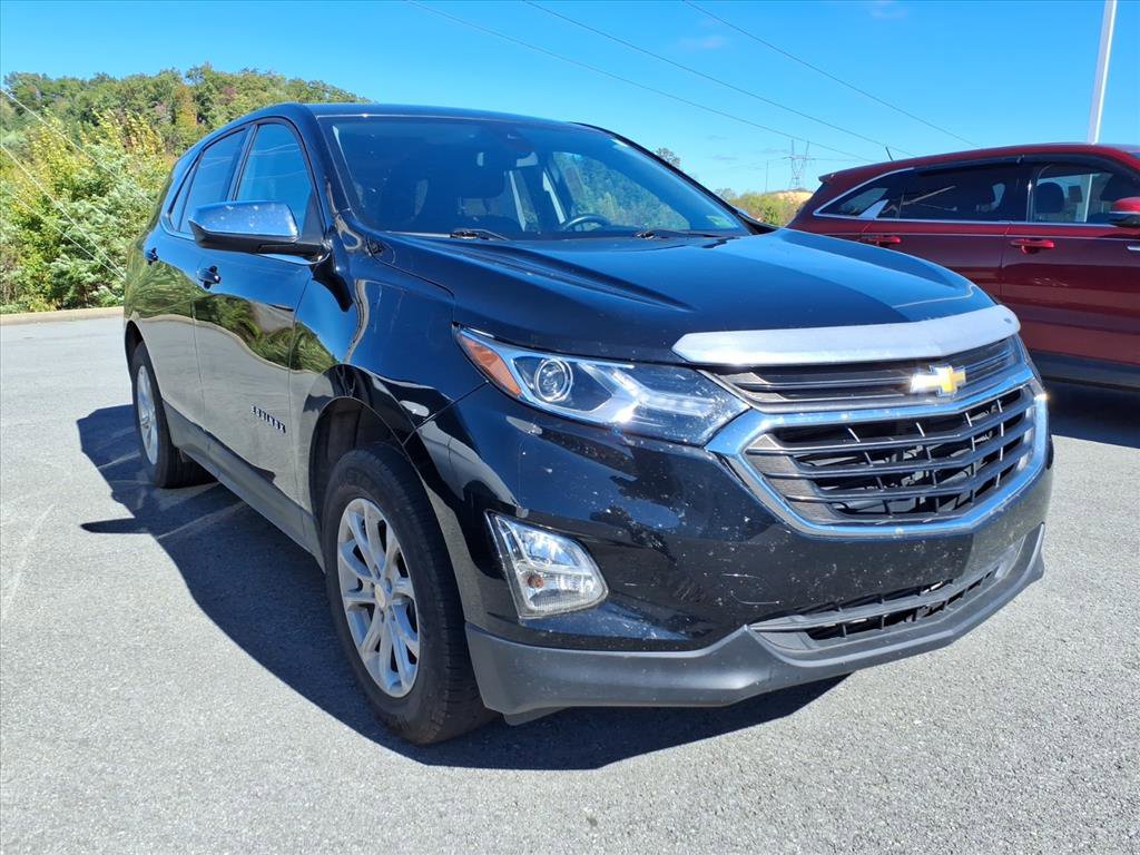 2020 Chevrolet Equinox LT photo 2