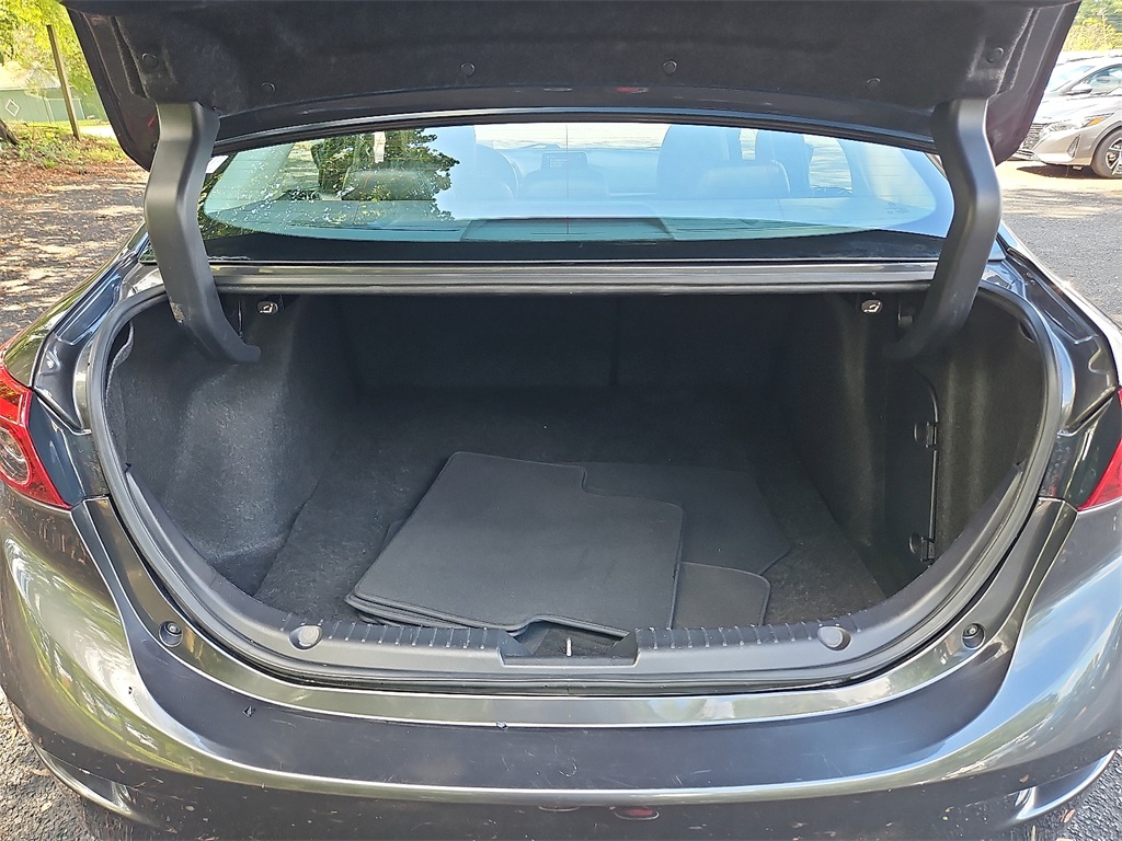 2017 Mazda Mazda3 Grand Touring photo 27