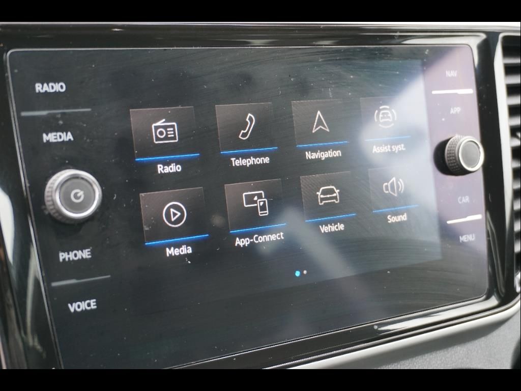 2021 Volkswagen Atlas Cross Sport V6 SEL photo 7