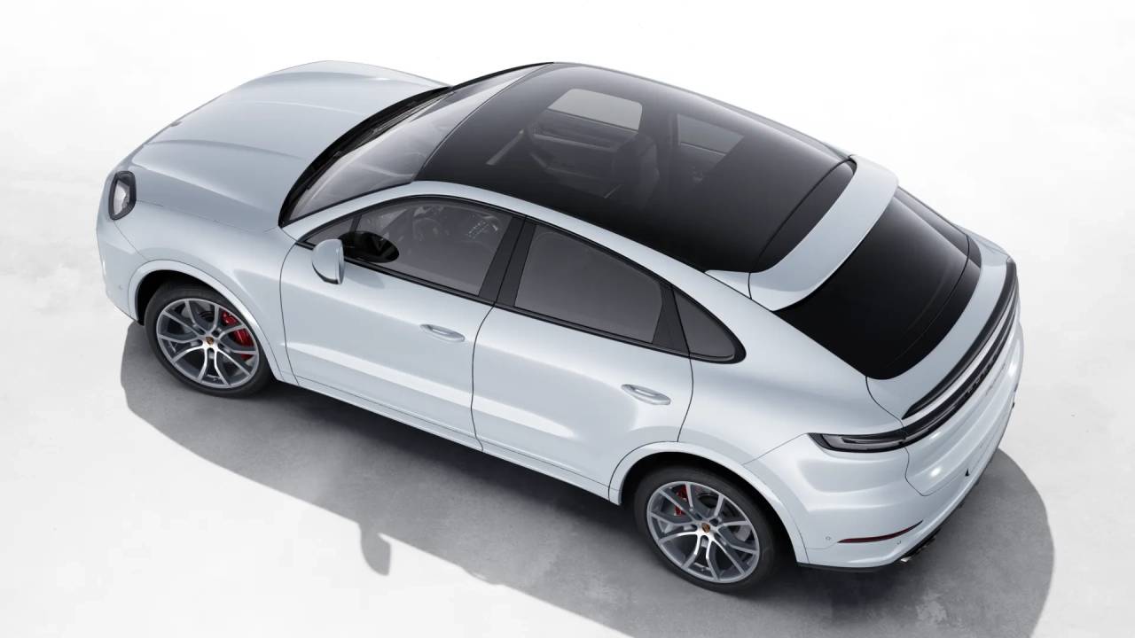 2026 Porsche Cayenne S Coupe photo 4