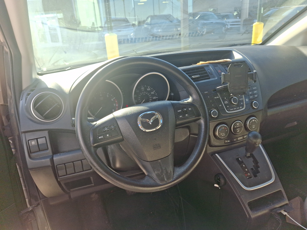 Used 2014 Mazda MAZDA5 Sport with VIN JM1CW2BL4E0167211 for sale in Merriam, KS