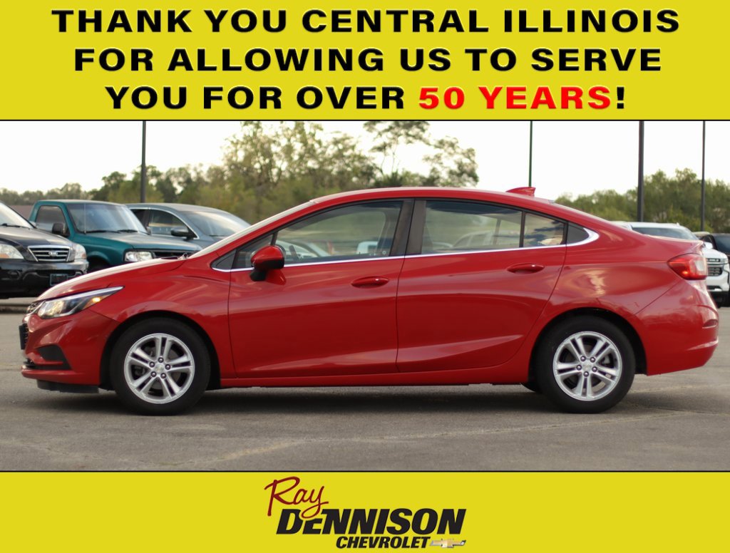 2018 Chevrolet Cruze LT photo 4