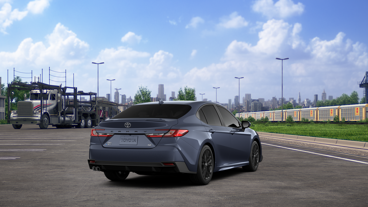 2026 Toyota Camry SE photo 8