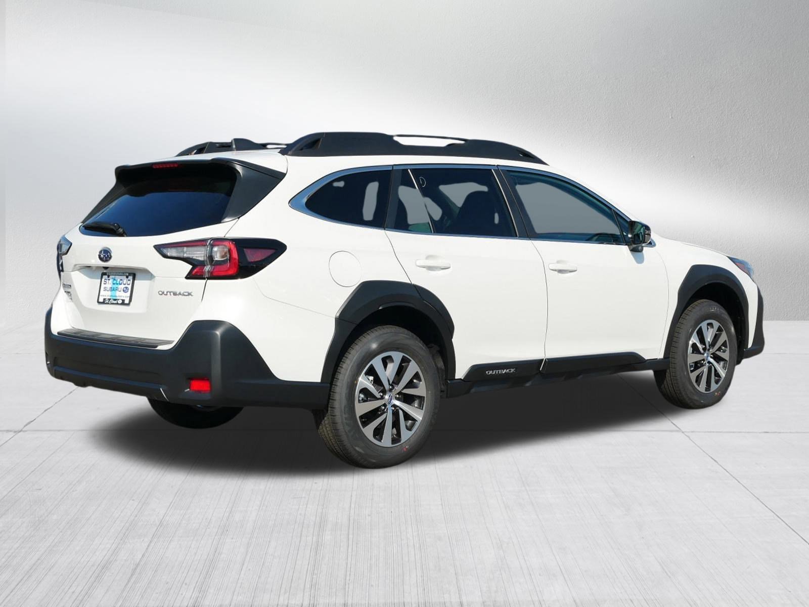 2025 Subaru Outback Premium photo 4