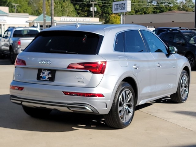 2021 Audi Q5 45 Premium Plus photo 3