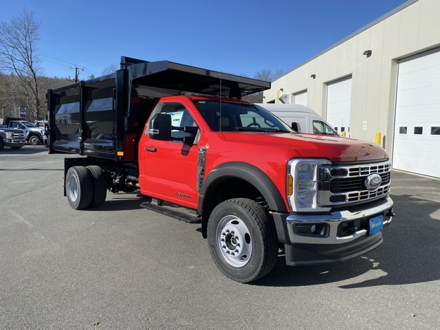 2024 Ford F-600 Super Duty Chassis Cab XL's photo