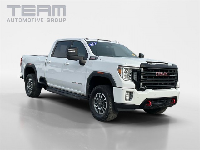 2022 GMC Sierra 2500HD AT4's photo