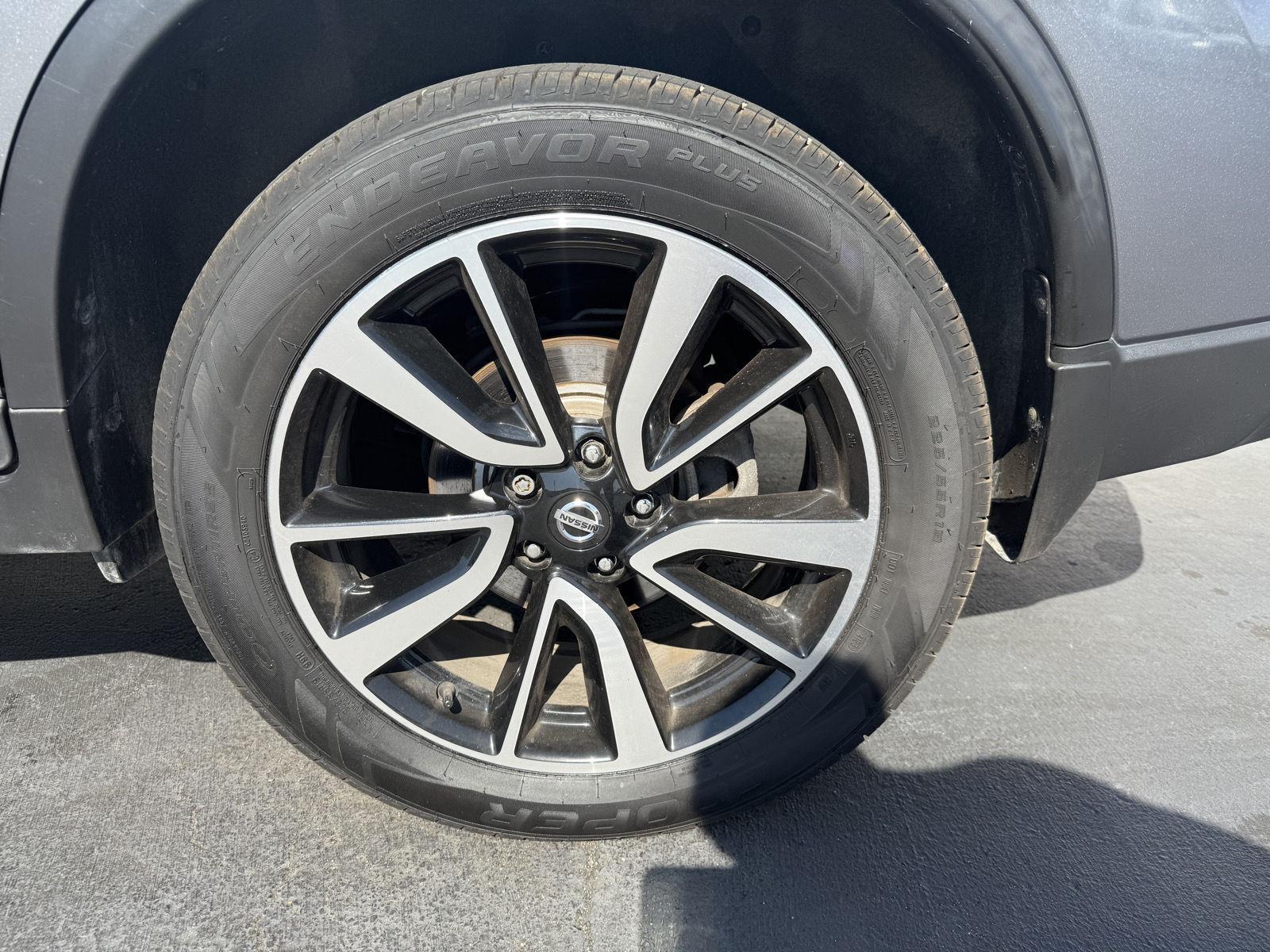 2020 Nissan Rogue SL photo 22