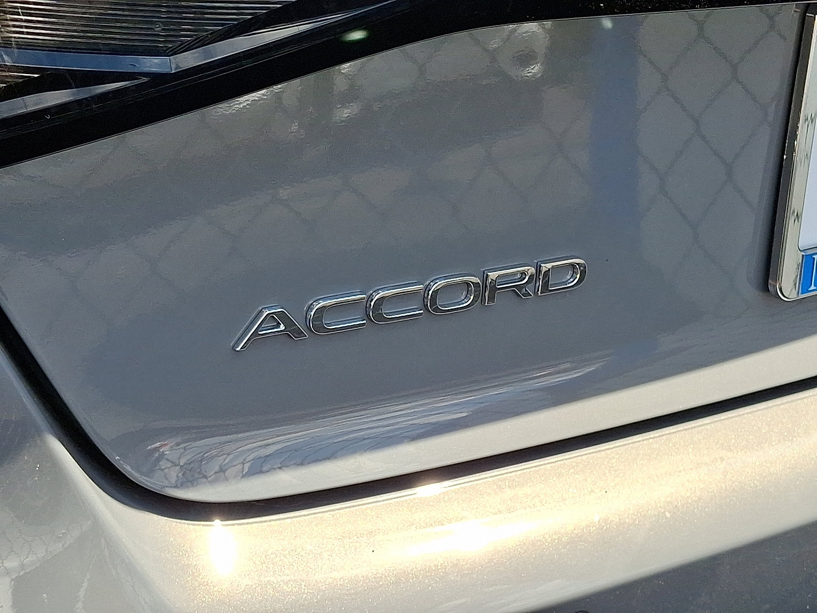 2025 Honda Accord Hybrid EX-L photo 3