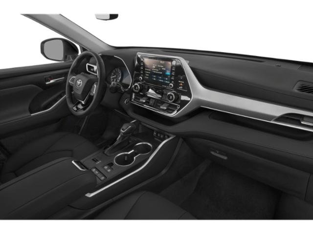 2021 Toyota Highlander XLE photo 16