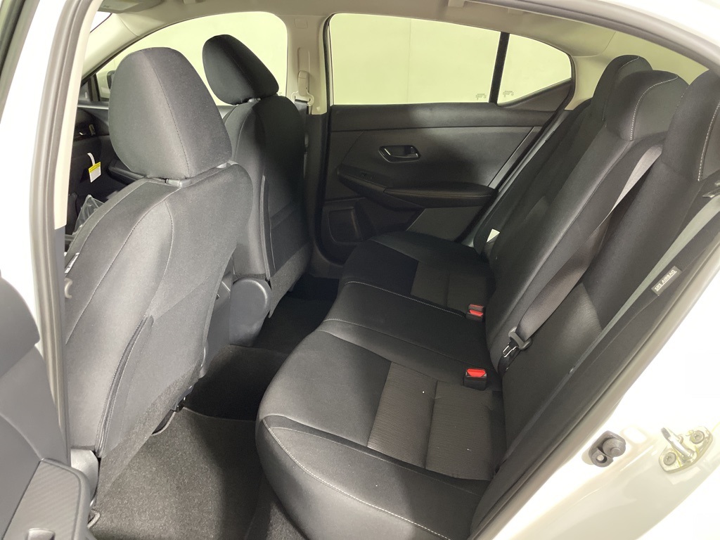 2025 Nissan Sentra SV photo 34