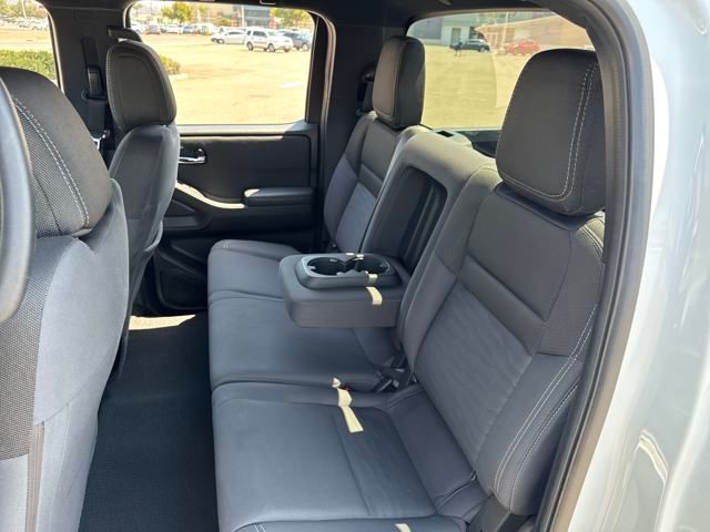 2023 Nissan Frontier SV photo 15