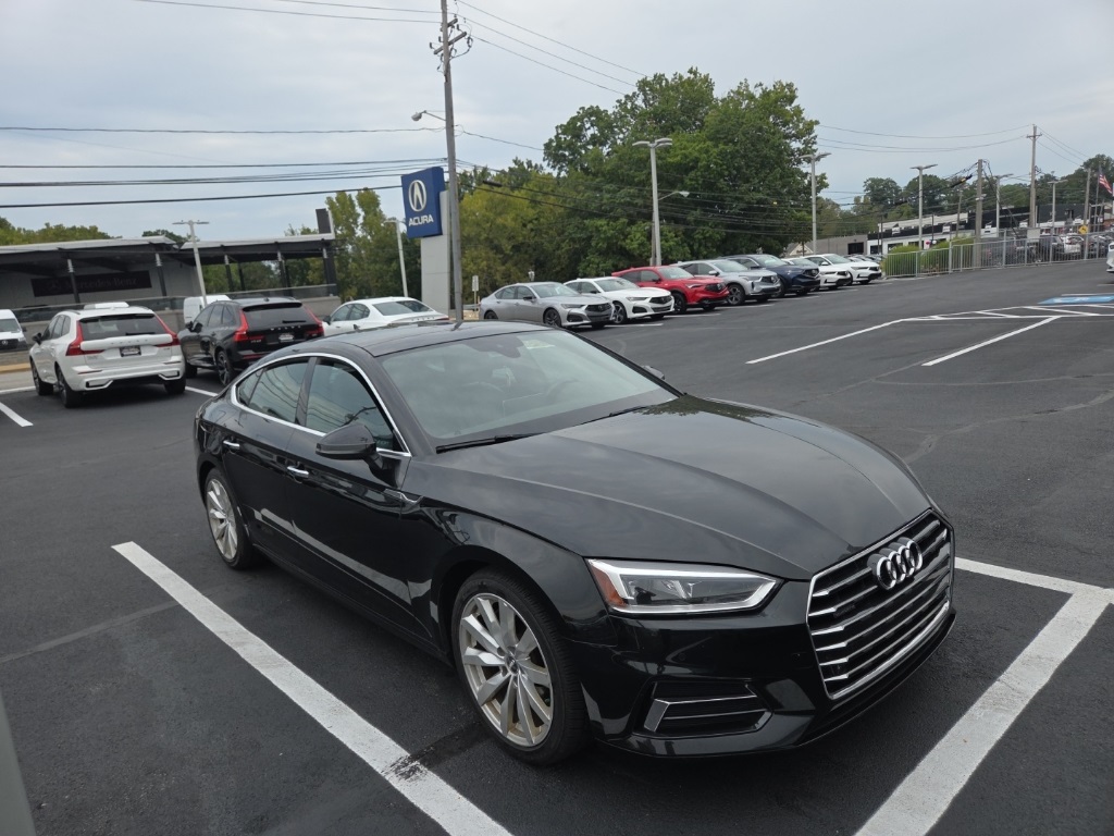 2018 Audi A5 2.0T Premium Plus photo 2