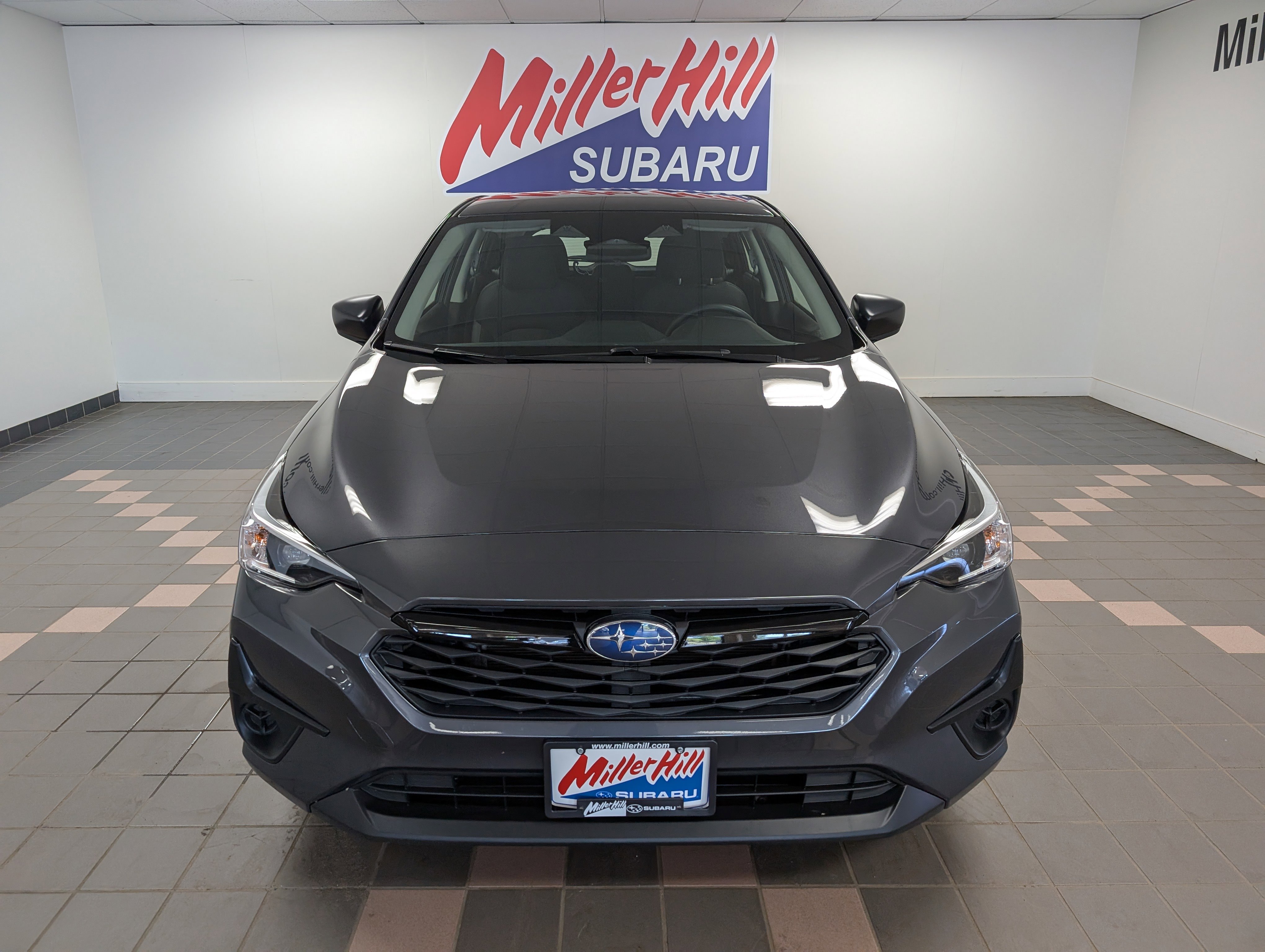 2025 Subaru Impreza Base photo 4
