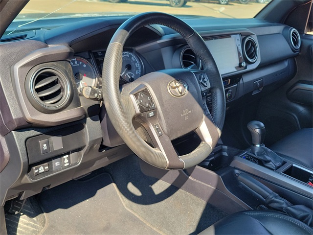 2022 Toyota Tacoma V6 photo 19