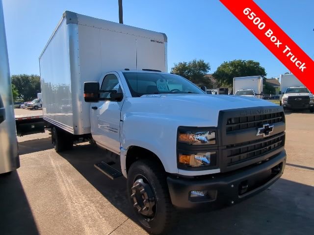 2024 Chevrolet Silverado 4500 Medium Duty Chassis Cab Work Truck's photo