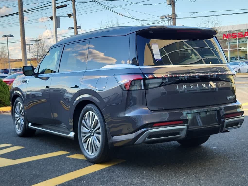2025 Infiniti QX80 Luxe photo 4