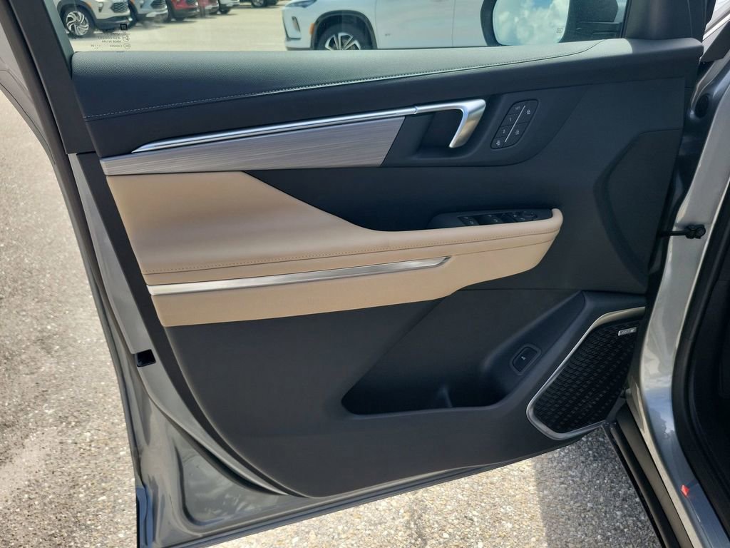 2025 Buick Enclave Preferred photo 37