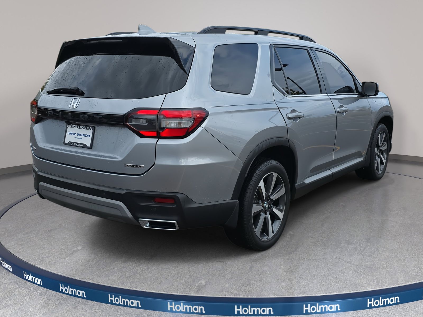 2023 Honda Pilot Touring photo 3