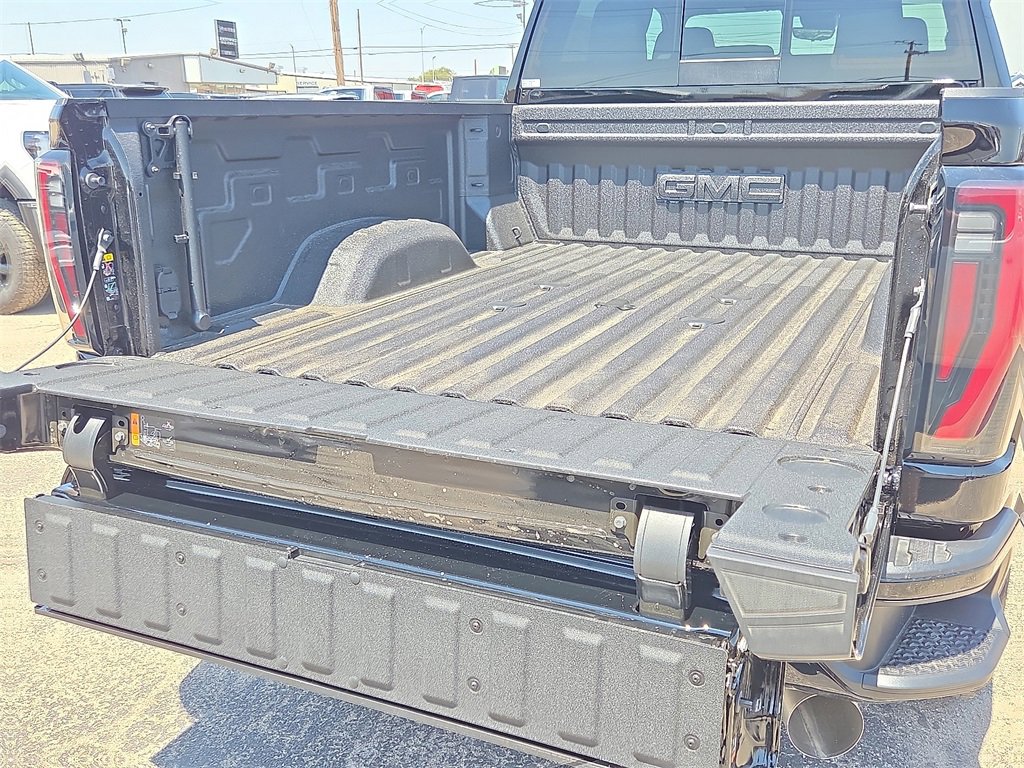 2025 Gmc Sierra 2500 HD AT4 photo 8