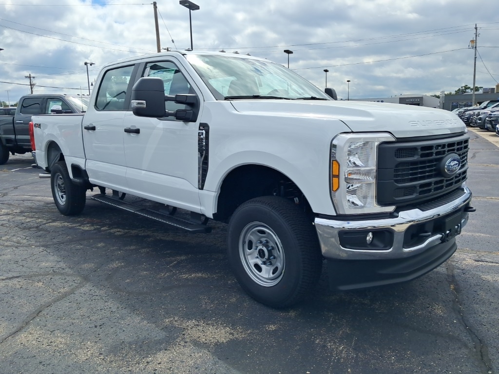 2026 Ford F-250 XL photo 2