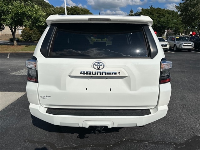 2024 Toyota 4Runner SR5 photo 4
