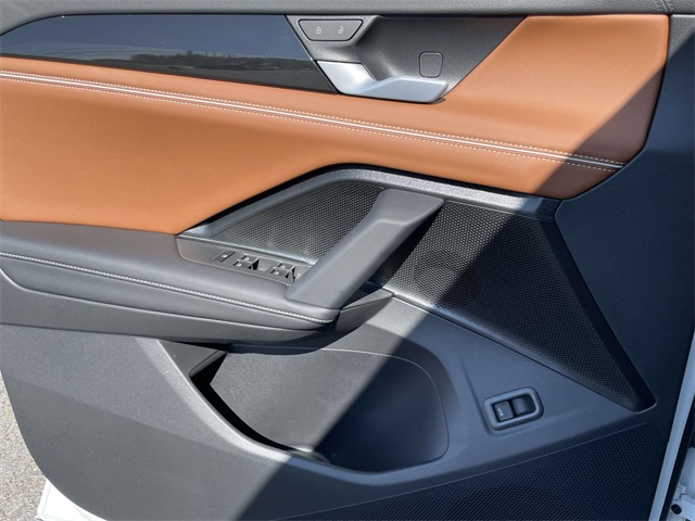 2025 Volkswagen Tiguan SEL R-Line Black photo 19
