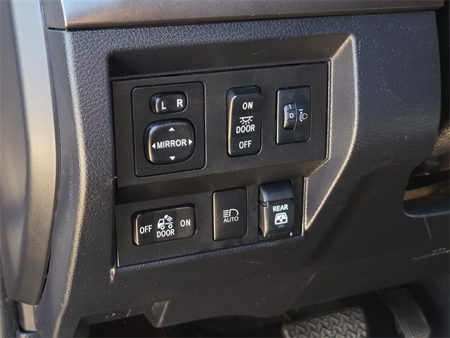 2021 Toyota Tundra SR5 Grade photo 21