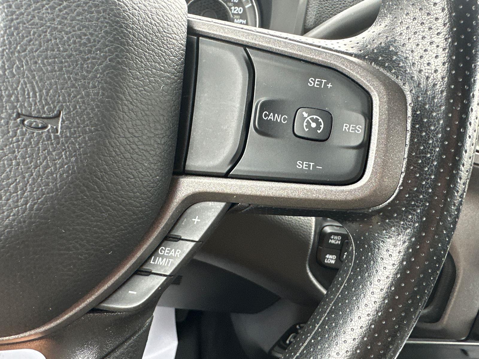 2023 Ram 2500 Tradesman photo 17