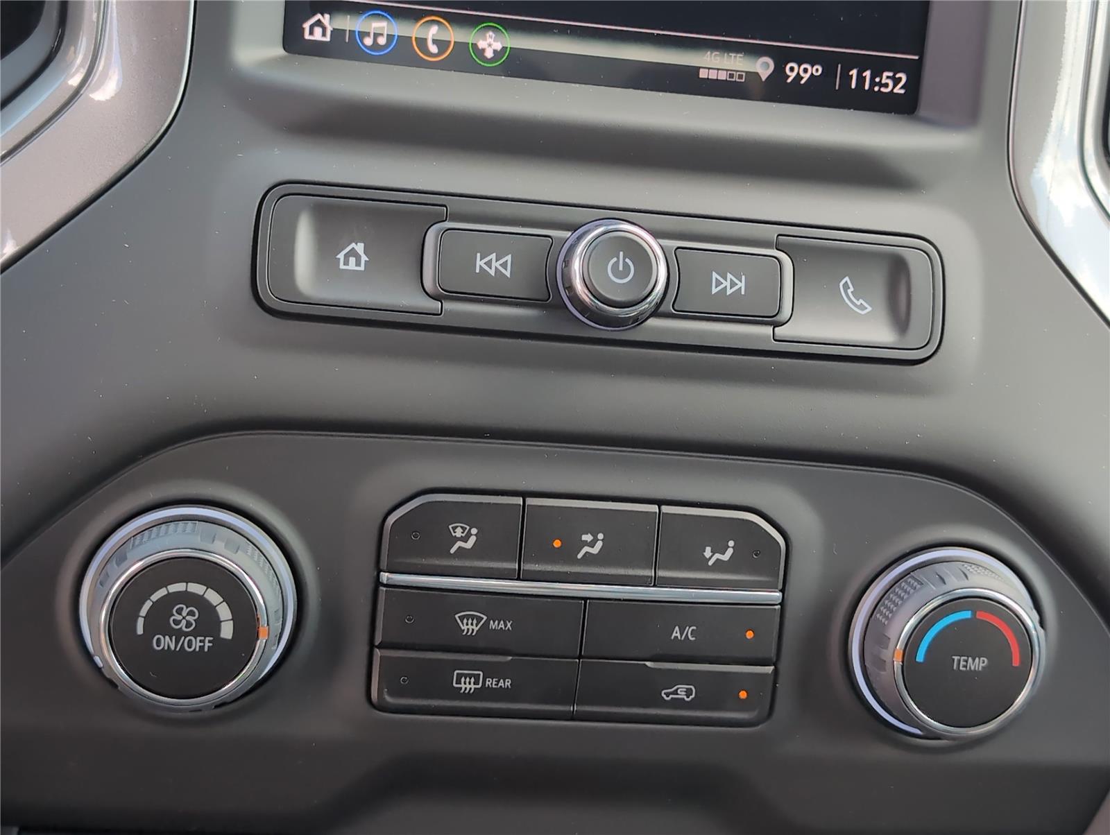 2025 Chevrolet Silverado 1500 Custom photo 15