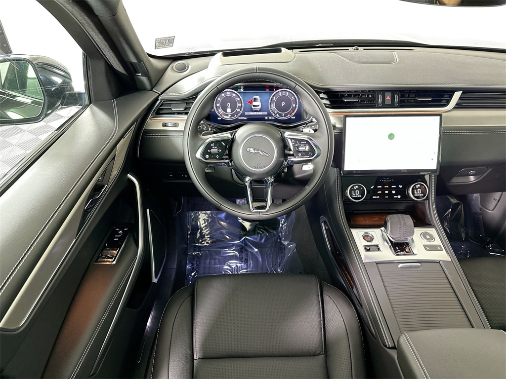 2026 Jaguar F-PACE P250 R-Dynamic S photo 22