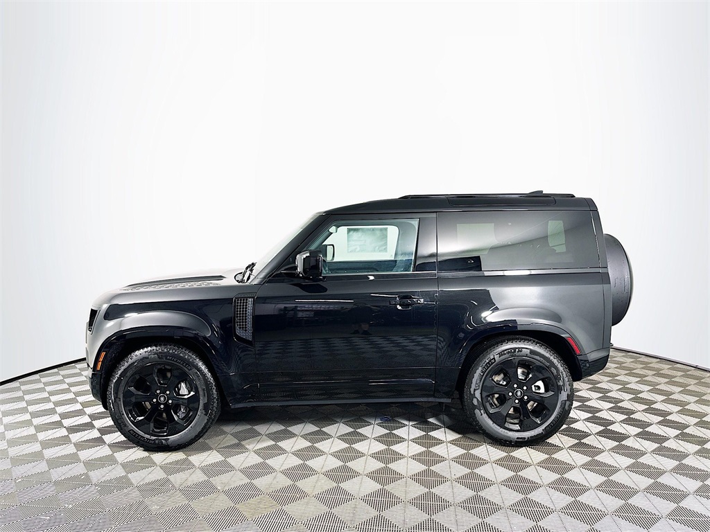2025 Land Rover Defender 90 X-Dynamic SE photo 8