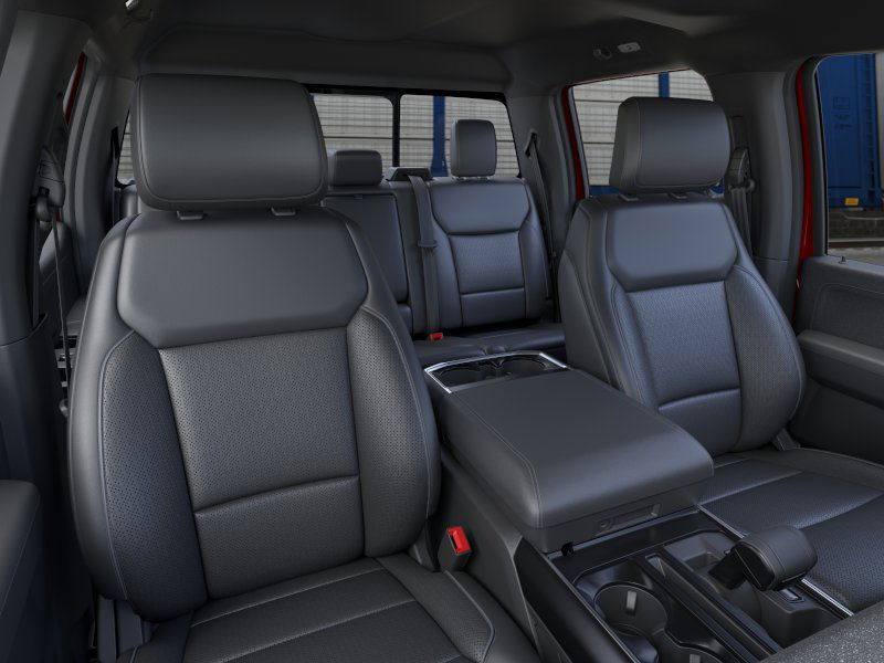 2025 Ford F-150 Lariat photo 4