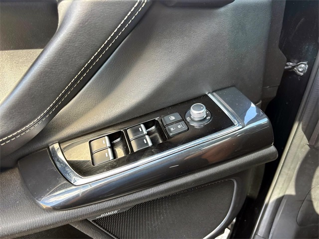 Used 2021 Jet Black Mica Mazda Grand Touring image 19