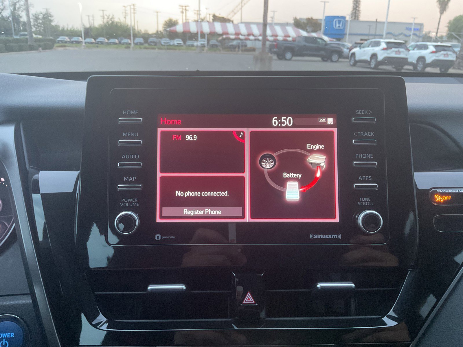 2023 Toyota Camry SE photo 11