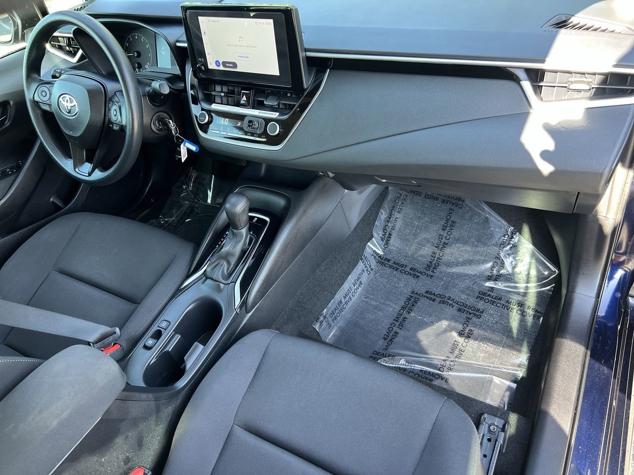 2024 Toyota Corolla LE photo 9