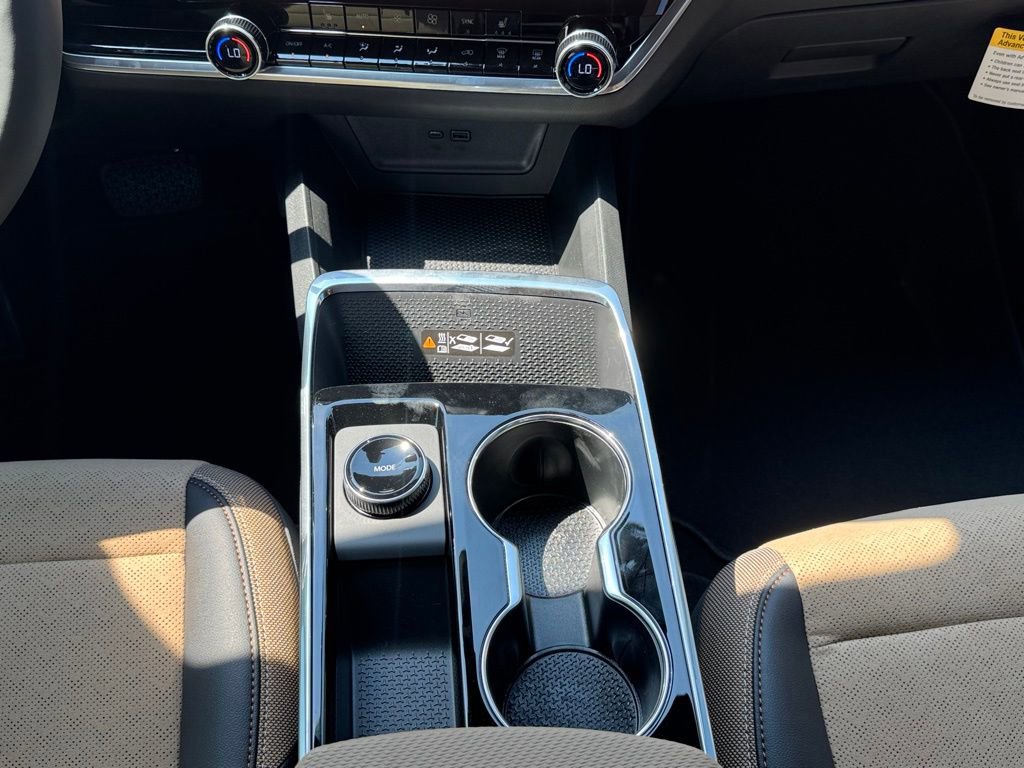 2026 Chevrolet Equinox ACTIV photo 18
